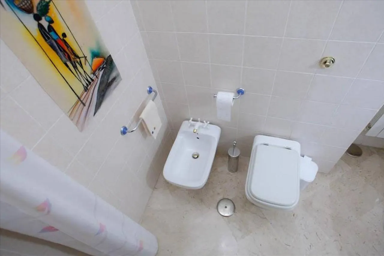 Holiday Jeans Apartment Roma