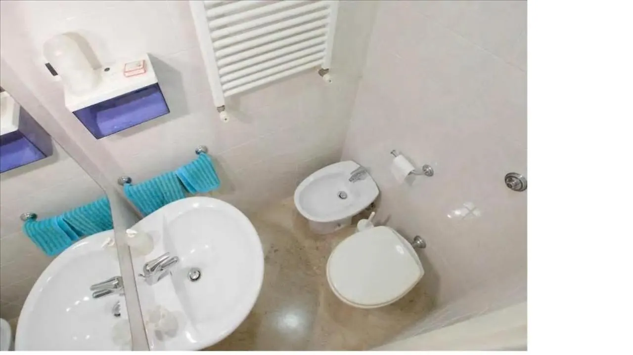 Holiday Jeans Apartment Roma